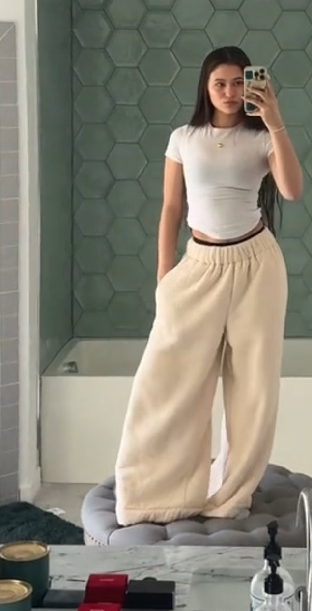 <h2>Loved by everyone, everywhere. Don't miss out.</h2>